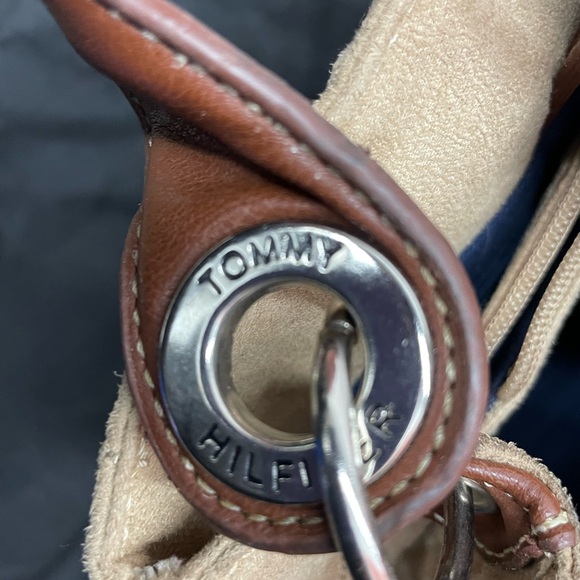 Tommy Hilfiger Tan and Brown Bag - Picture 4 of 10